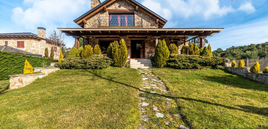 Casa en la sierra – San Rafael (Urb. Prado Acero)