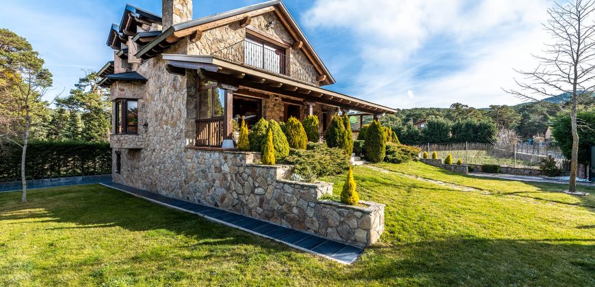 Casa en la sierra – San Rafael (Urb. Prado Acero)