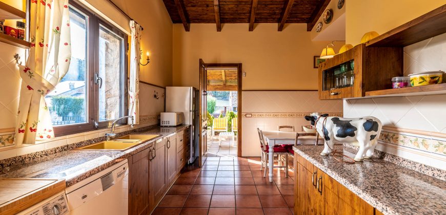 Casa en la sierra – San Rafael (Urb. Prado Acero)