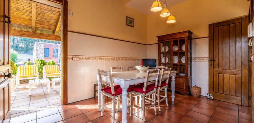 Casa en la sierra – San Rafael (Urb. Prado Acero)