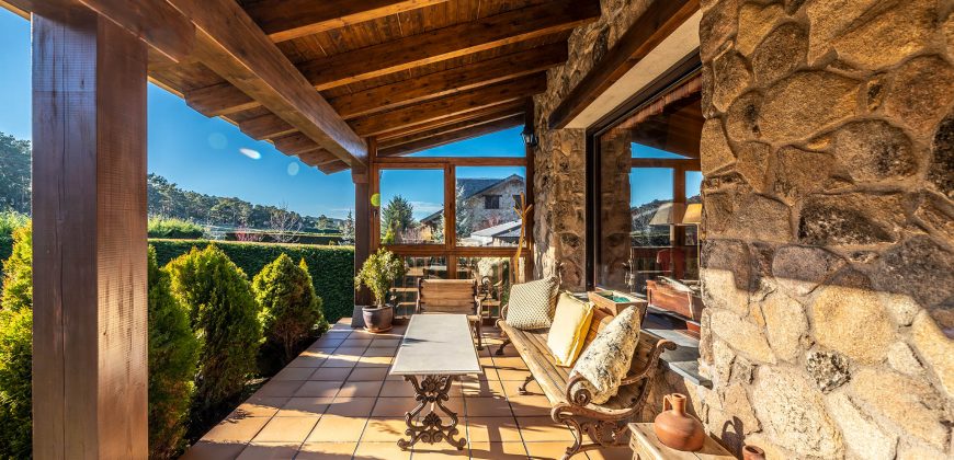 Casa en la sierra – San Rafael (Urb. Prado Acero)