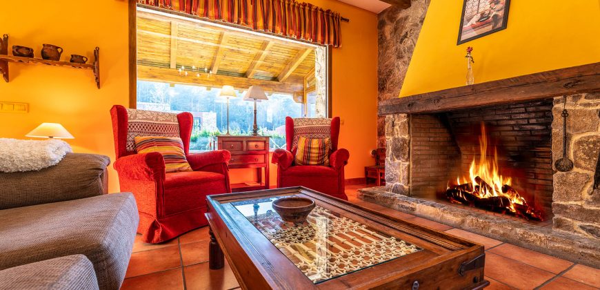 Casa en la sierra – San Rafael (Urb. Prado Acero)