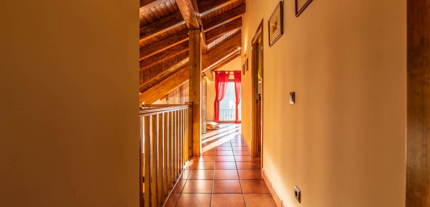 Casa en la sierra – San Rafael (Urb. Prado Acero)