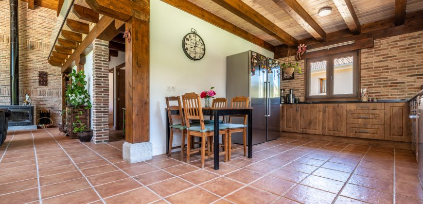 Casa en la Sierra – Estación del Espinar Casa en la Sierra – Estación del Espinar