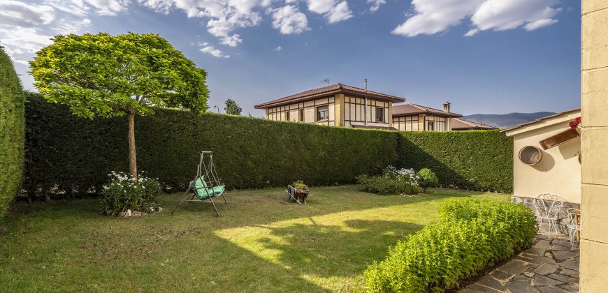 Casa en la sierra – San Rafael – Plza. Ciervos 20 Casa en la sierra – San Rafael – Plza. Ciervos 20