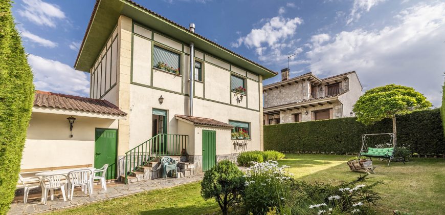 Casa en la sierra – San Rafael – Plza. Ciervos 20 Casa en la sierra – San Rafael – Plza. Ciervos 20
