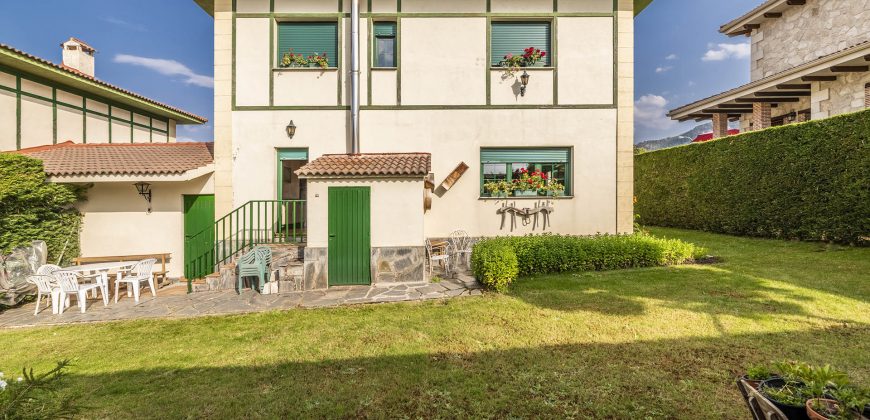 Casa en la sierra – San Rafael – Plza. Ciervos 20 Casa en la sierra – San Rafael – Plza. Ciervos 20