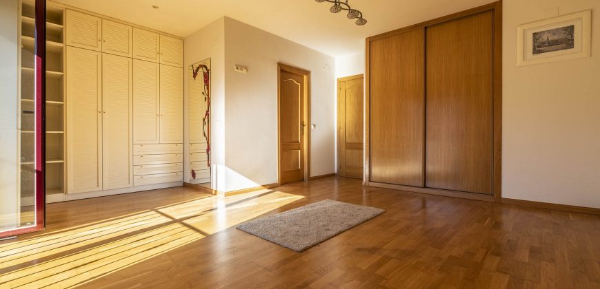 Casa en la sierra – San Rafael – C/ Cantueso 15 Casa en la sierra – San Rafael – C/ Cantueso 15