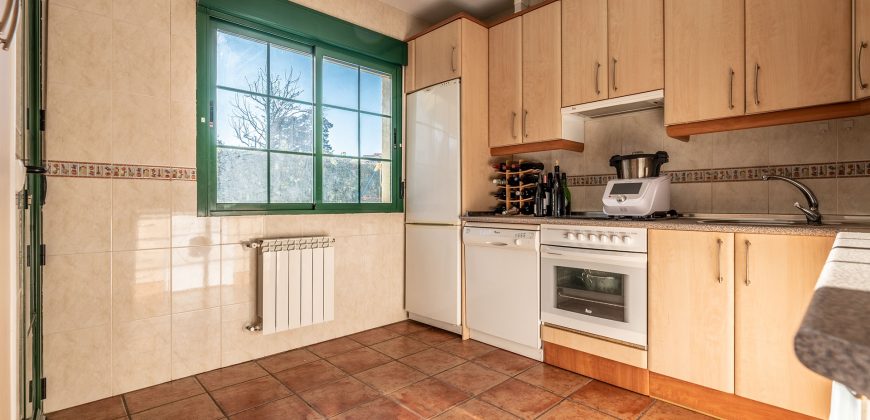 Casa en la sierra – San Rafael – Plza. Ciervos 18 Casa en la sierra – San Rafael – Plza. Ciervos 18
