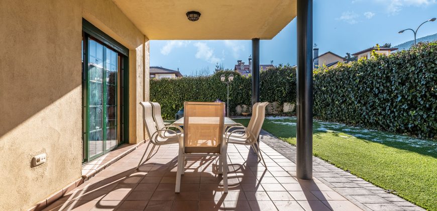 Casa en la sierra – San Rafael – Plza. Ciervos 18 Casa en la sierra – San Rafael – Plza. Ciervos 18