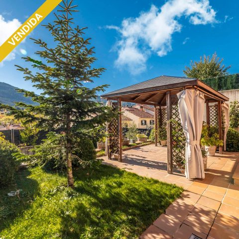 Casa en la sierra – San Rafael – C/ Cantueso 15 Casa en la sierra – San Rafael – C/ Cantueso 15
