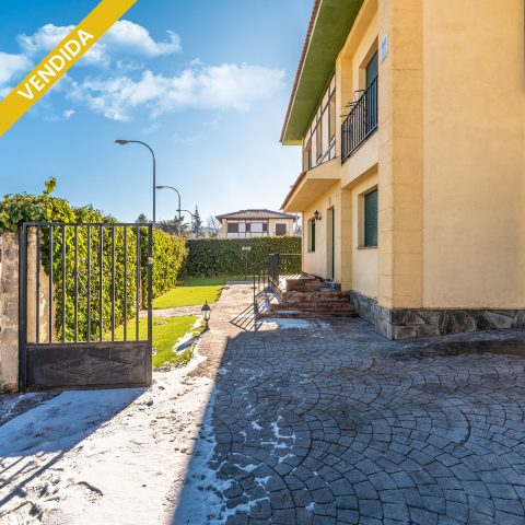 Casa en la sierra – San Rafael – Plza. Ciervos 18 Casa en la sierra – San Rafael – Plza. Ciervos 18