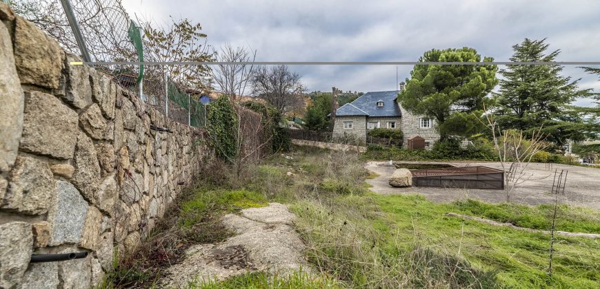 Parcela en la Sierra – Becerril – Avenida Calvo Sotelo 96