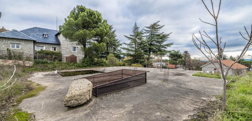 Parcela en la Sierra – Becerril – Avenida Calvo Sotelo 96