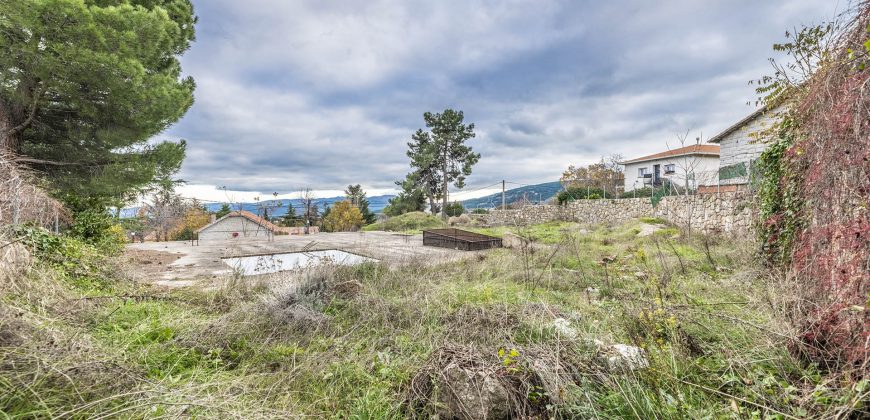 Parcela en la Sierra – Becerril – Avenida Calvo Sotelo 96