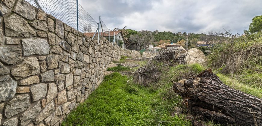 Parcela en la Sierra – Becerril – Avenida Calvo Sotelo 96