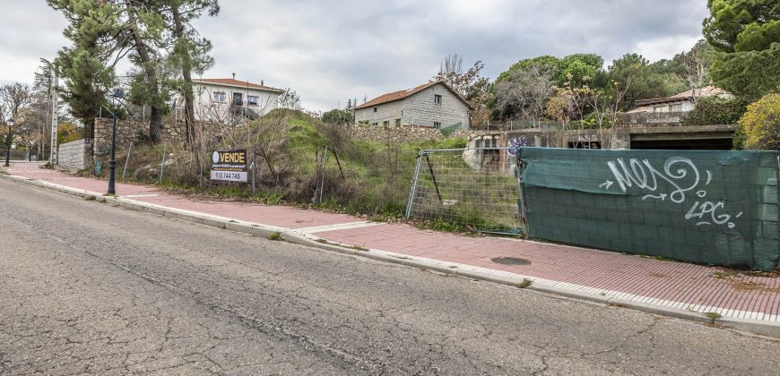 Parcela en la Sierra – Becerril – Avenida Calvo Sotelo 96