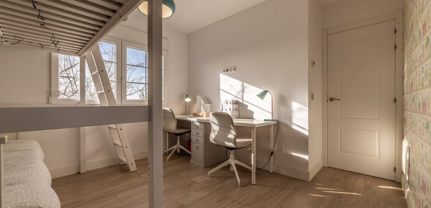 Alquiler de Chalet en El Casar – (Urb. El Coto) Alquiler de Chalet en El Casar – (Urb. El Coto)
