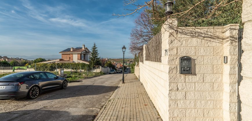 Alquiler de Chalet en El Casar – (Urb. El Coto) Alquiler de Chalet en El Casar – (Urb. El Coto)