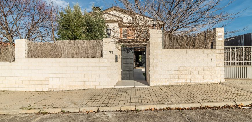 Alquiler de Chalet en El Casar – (Urb. El Coto) Alquiler de Chalet en El Casar – (Urb. El Coto)