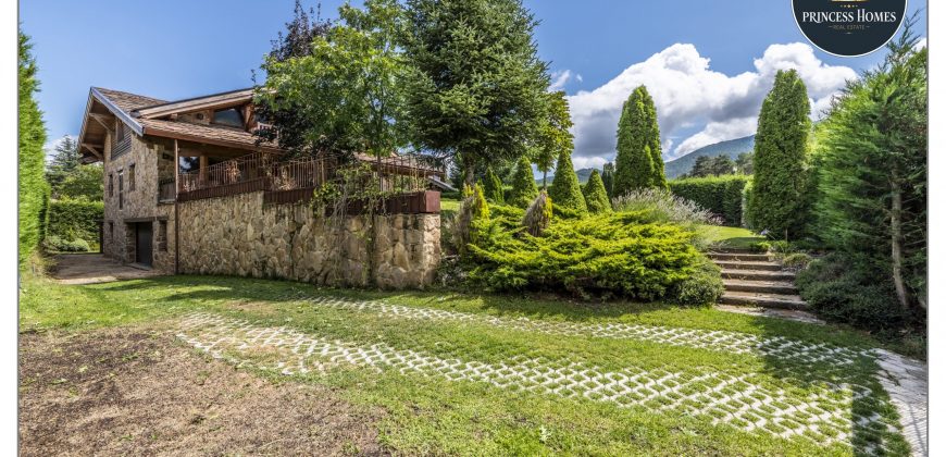Casa en la Sierra – (Urb. Prado Acero) Casa en la Sierra – (Urb. Prado Acero)