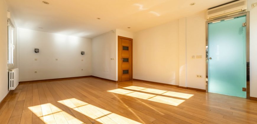 Chalet en Madrid – Colonia Ribera del Manzanares