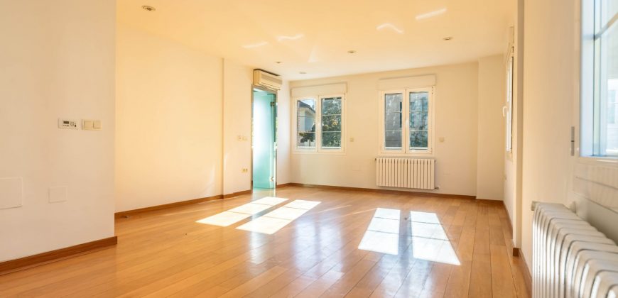 Chalet en Madrid – Colonia Ribera del Manzanares