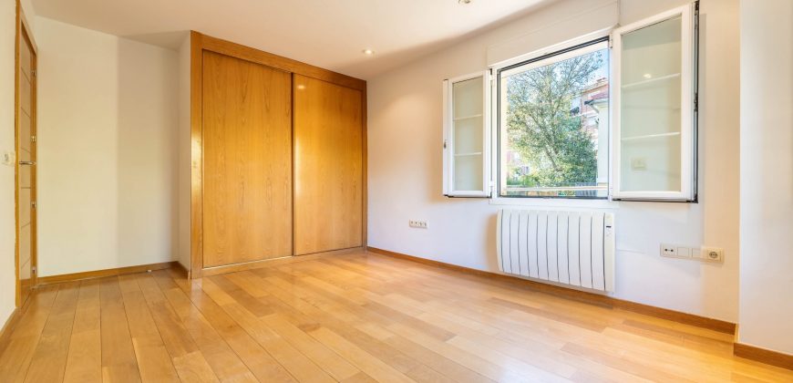 Chalet en Madrid – Colonia Ribera del Manzanares