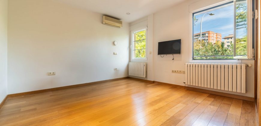 Chalet en Madrid – Colonia Ribera del Manzanares