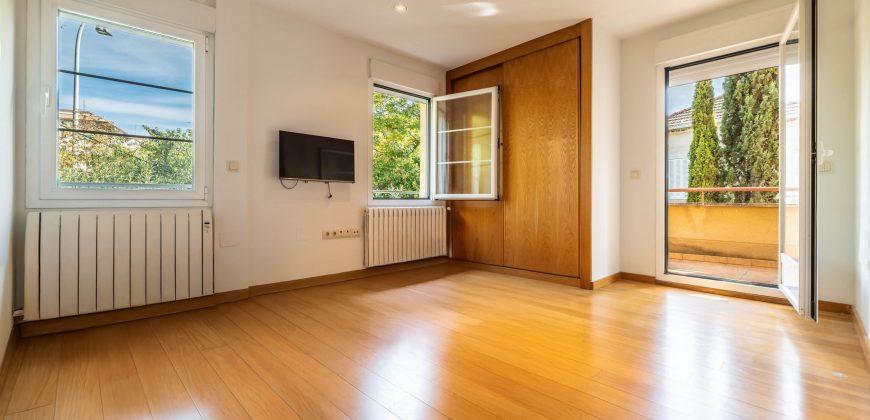 Chalet en Madrid – Colonia Ribera del Manzanares