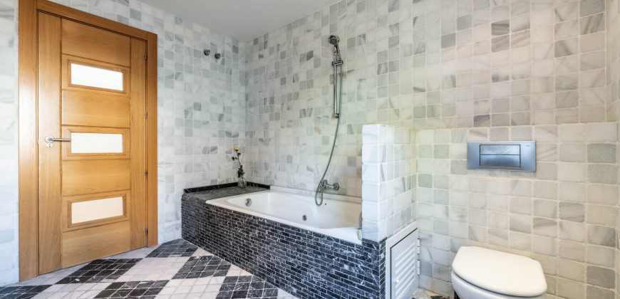 Chalet en Madrid – Colonia Ribera del Manzanares